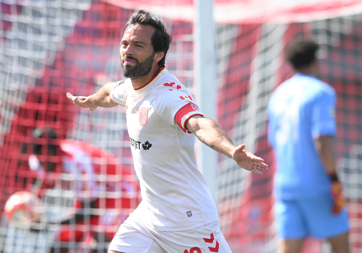 Dominant first half pushes Cavalry past Atlético Ottawa